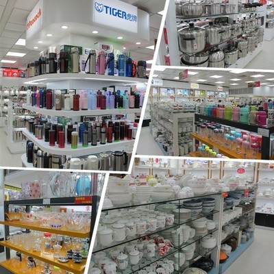 年度盛宴即将开启 东山百货周年狂欢感恩荟，服装销售热潮来袭！